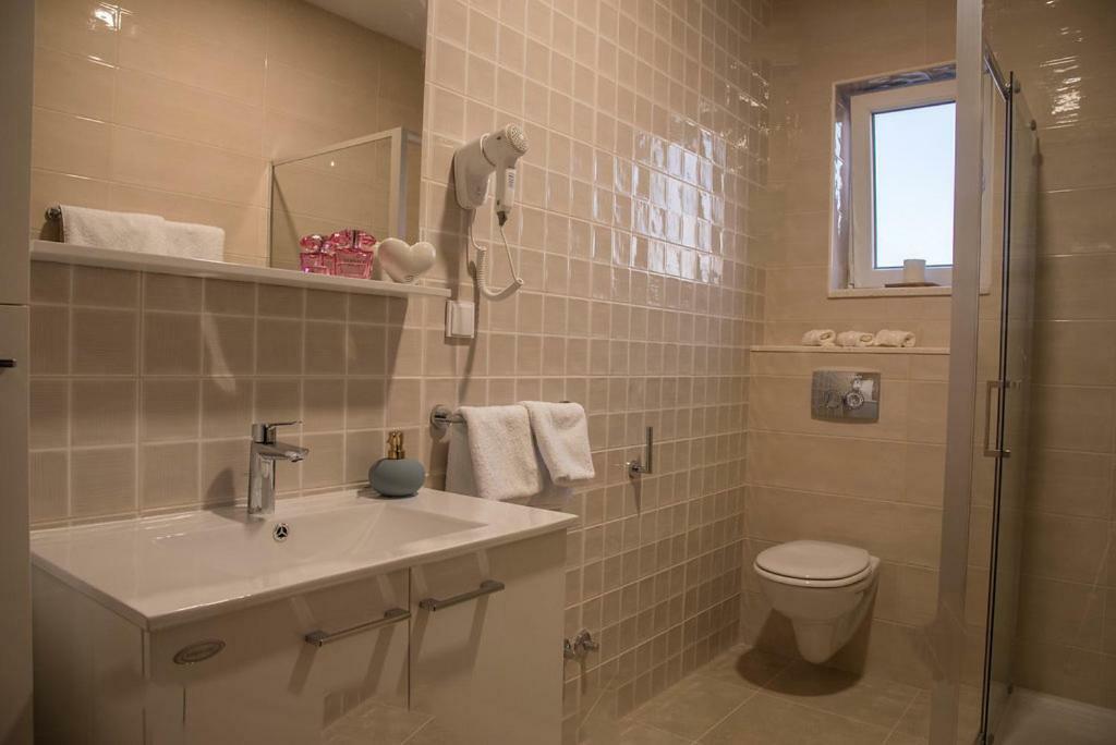 מליני Apartment Eli - Sea View מראה חיצוני תמונה