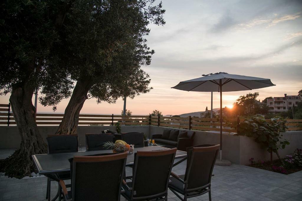 מליני Apartment Eli - Sea View מראה חיצוני תמונה